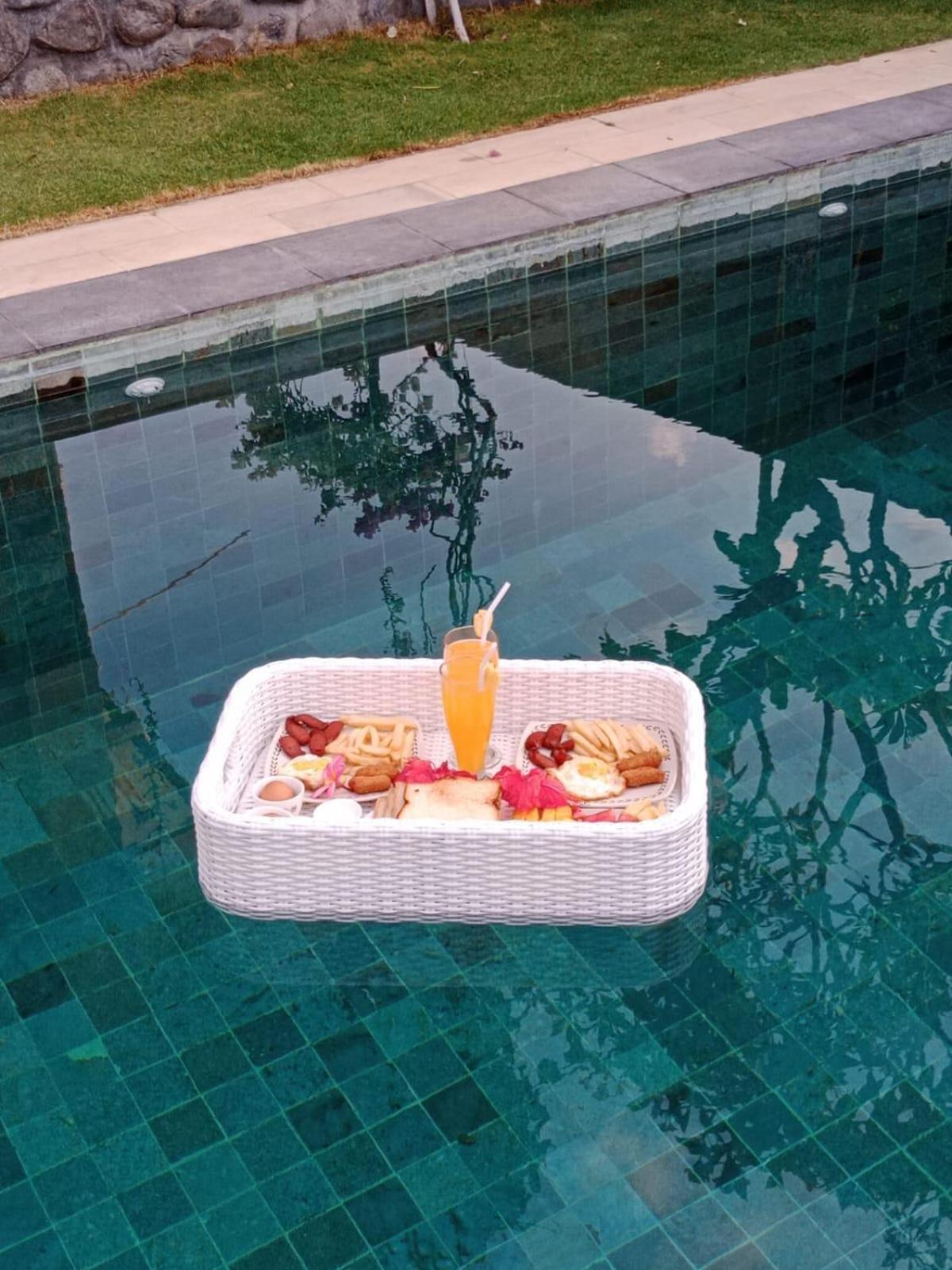 Ambara Sumberkima Villa *